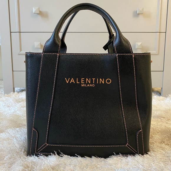 Mario Valentino Bag- Excellent Condition - Picture 3 of 10